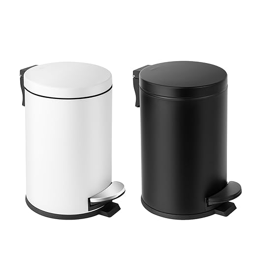 Cesun 1.2 Gallons Small Black Trash Can, Bathroom Garbage Can with Lid and Foot Pedal, Mini Round Wastebasket for Bathroom, Bedroom, Office, 4.5 Liters / 1.2 Gallons, Matte Black