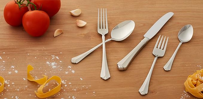 Oneida Silverware Set For 8, Juilliard 45-Piece Fine Flatware Set with Serving Utensils, Service For 8, 18/10 Stainless Steel, Mirror Finish, Dishwasher Safe,Knives Spoons & Forks Set(Silver 45 Piece)