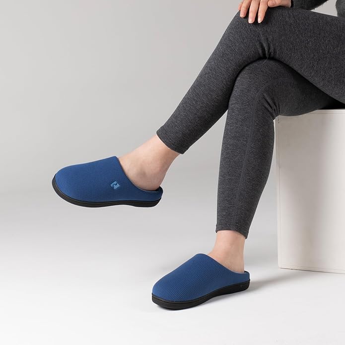 RockDove Women's Original Two-Tone Memory Foam Slipper