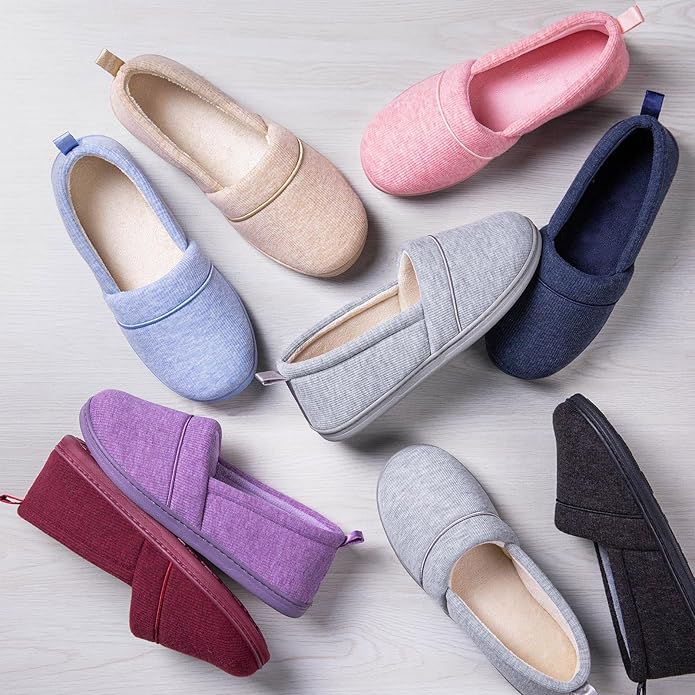 HomeTop Women's Comfy Loafer Slippers Lightweight Memory Foam Non-slip Indoor House Shoes