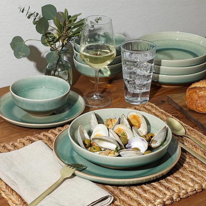 Gibson Elite Hailstone 16 Piece Stoneware Reactive Glaze (Service for 4) Ceramic Plates and Bowls Dinnerware Set - Tropical Green