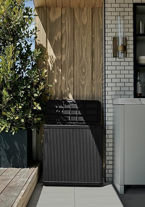 Veradek Tambour Series Outdoor Trash Can with Lid – All-Weather Waste Bin for Patio, Pool, BBQs & Parties | Durable Dual Bag System up to 30 Gallons | Modern Design for Backyard or Deck
